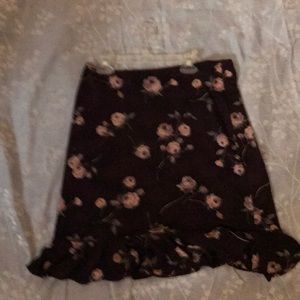 Floral skirt above knee